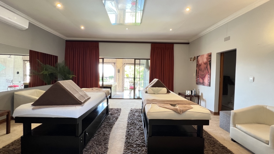 9 Bedroom Property for Sale in Muldersdrift Gauteng