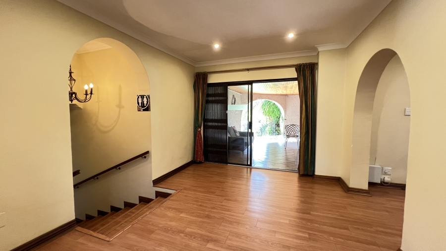 9 Bedroom Property for Sale in Muldersdrift Gauteng