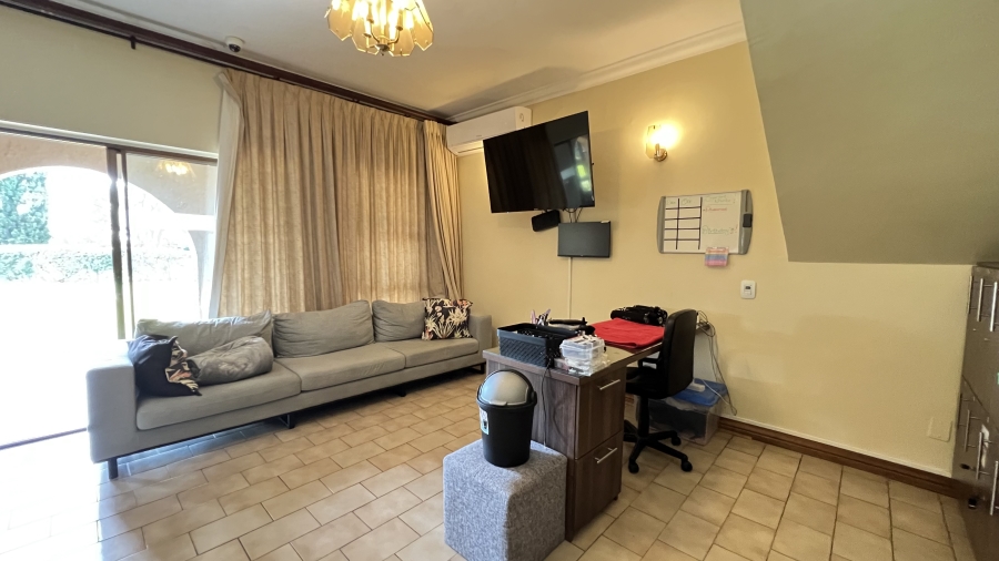 9 Bedroom Property for Sale in Muldersdrift Gauteng