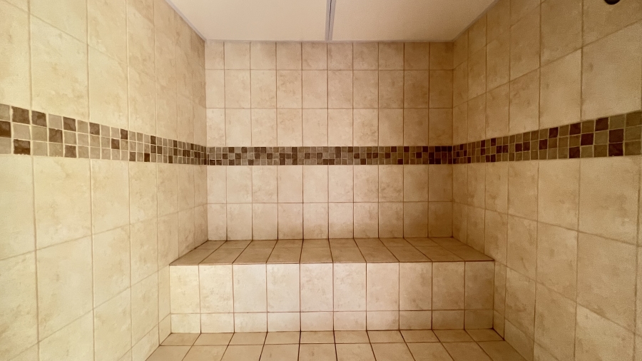 9 Bedroom Property for Sale in Muldersdrift Gauteng