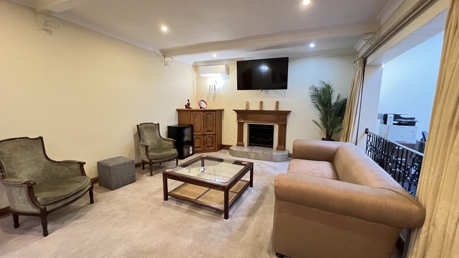 9 Bedroom Property for Sale in Muldersdrift Gauteng