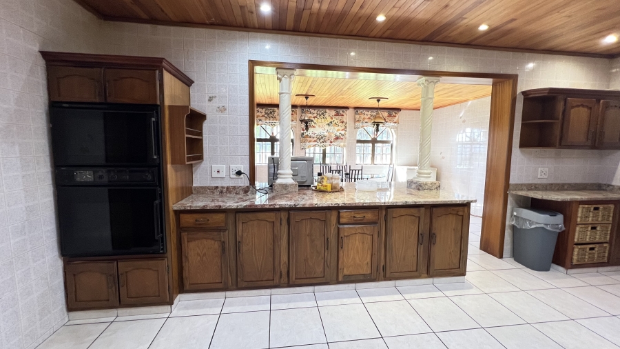 9 Bedroom Property for Sale in Muldersdrift Gauteng