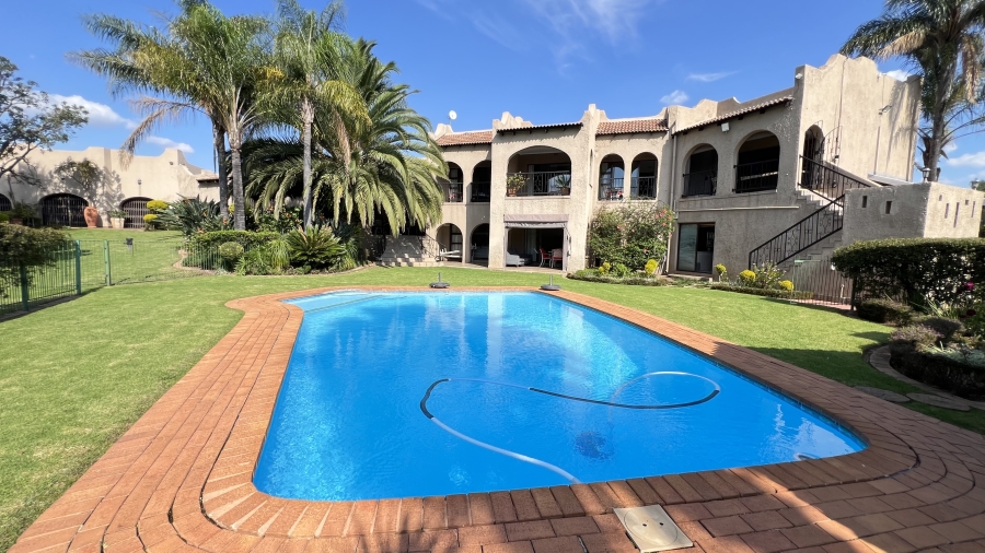 9 Bedroom Property for Sale in Muldersdrift Gauteng