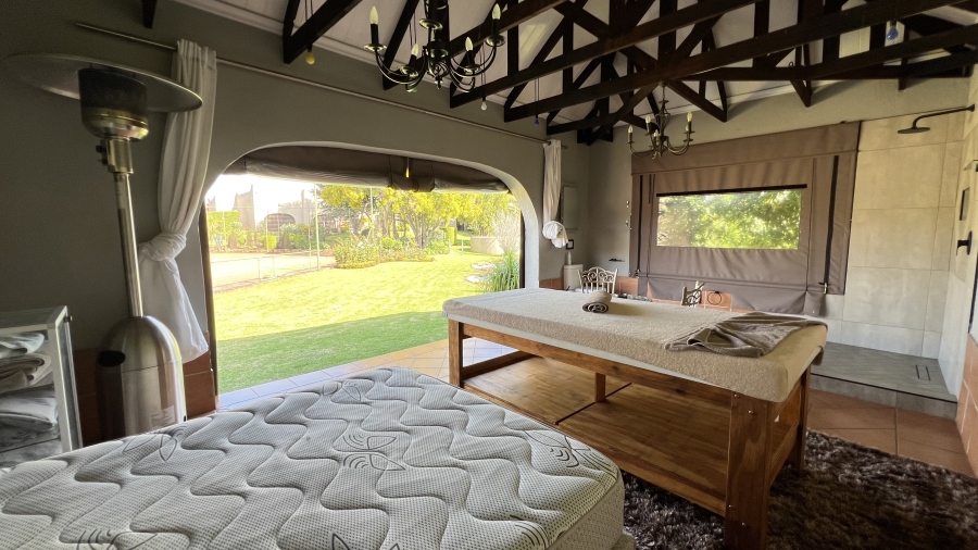 9 Bedroom Property for Sale in Muldersdrift Gauteng