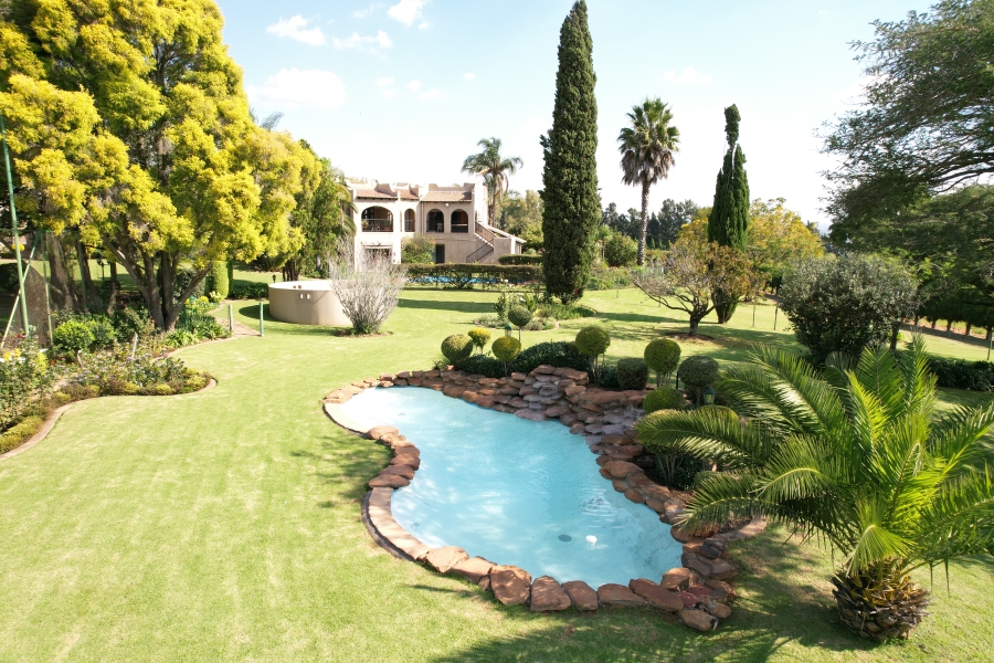 9 Bedroom Property for Sale in Muldersdrift Gauteng