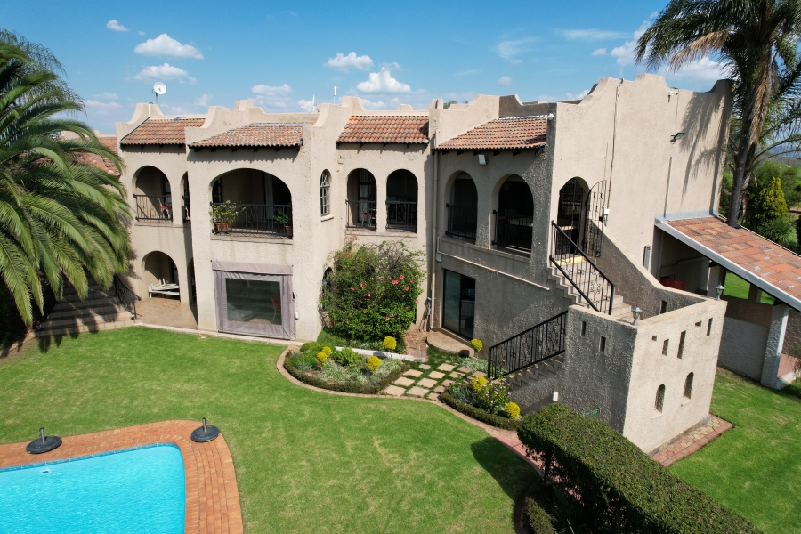 9 Bedroom Property for Sale in Muldersdrift Gauteng