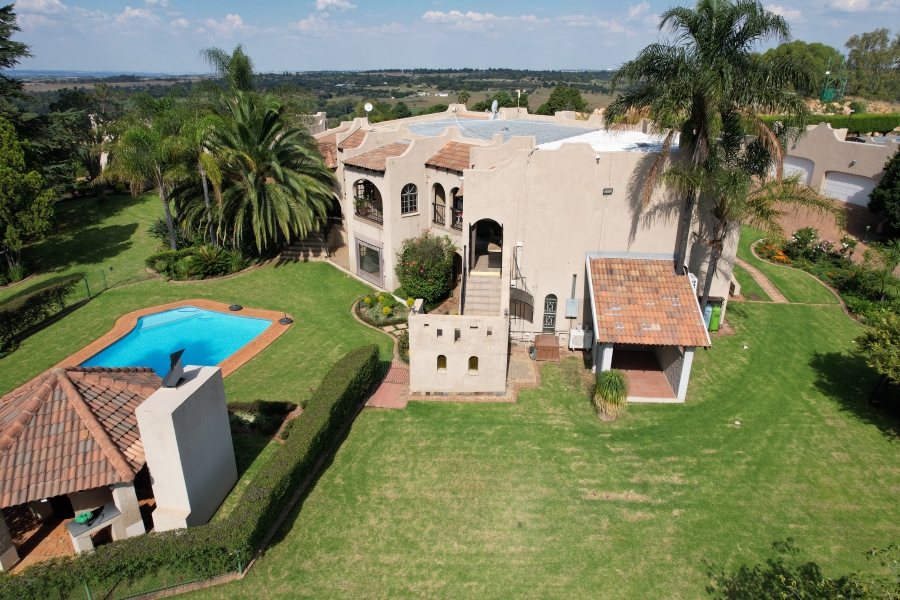 9 Bedroom Property for Sale in Muldersdrift Gauteng