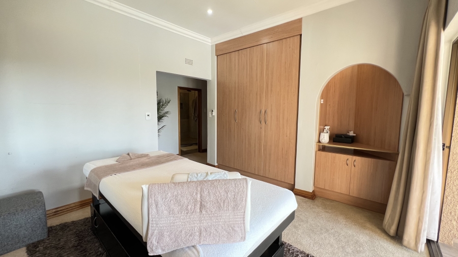 9 Bedroom Property for Sale in Muldersdrift Gauteng