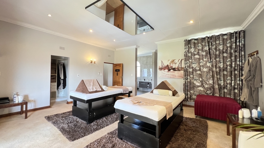 9 Bedroom Property for Sale in Muldersdrift Gauteng