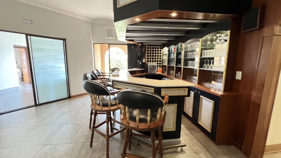 9 Bedroom Property for Sale in Muldersdrift Gauteng