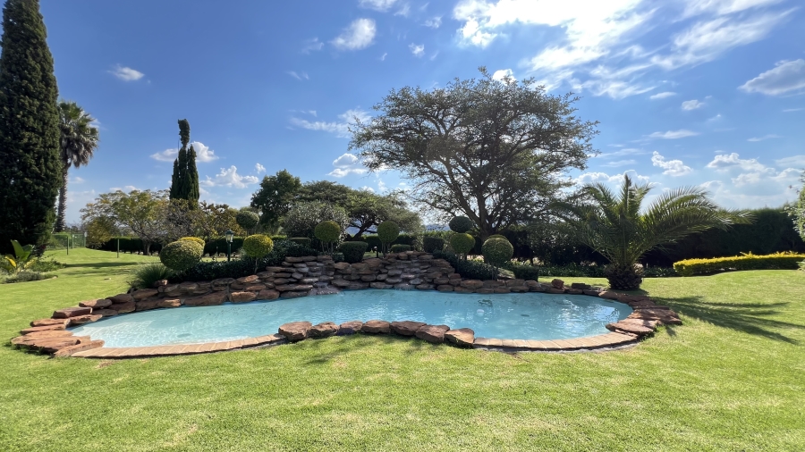 9 Bedroom Property for Sale in Muldersdrift Gauteng