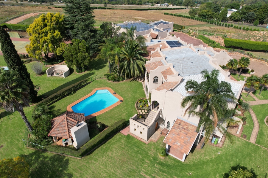 9 Bedroom Property for Sale in Muldersdrift Gauteng