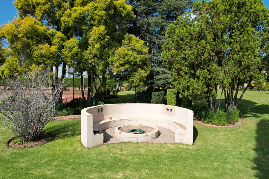 9 Bedroom Property for Sale in Muldersdrift Gauteng