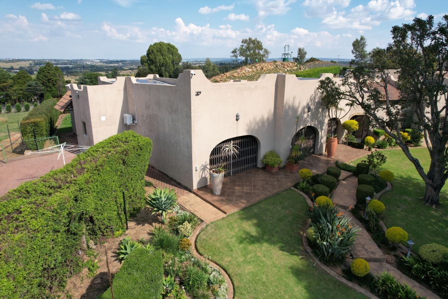 9 Bedroom Property for Sale in Muldersdrift Gauteng