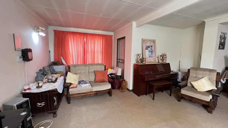 3 Bedroom Property for Sale in Greenhills Gauteng