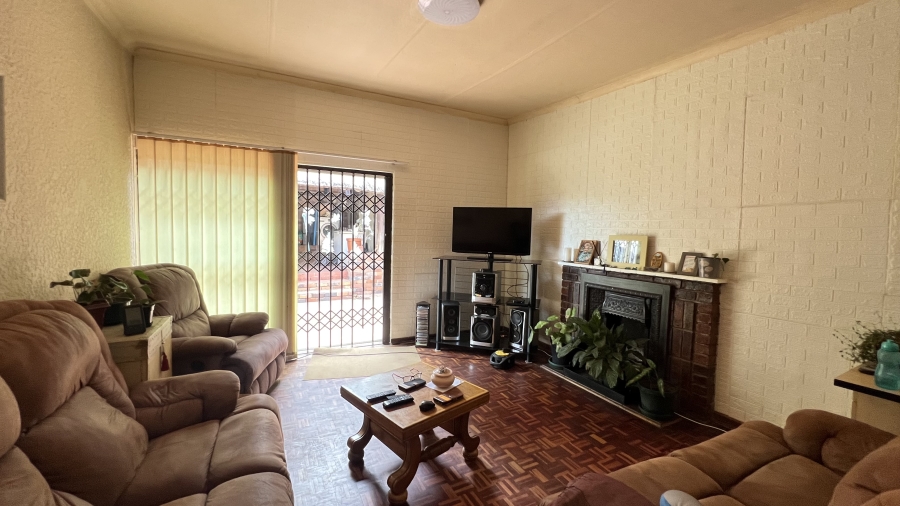 3 Bedroom Property for Sale in Greenhills Gauteng