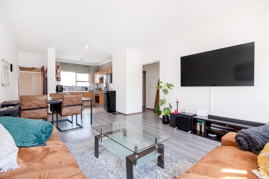 2 Bedroom Property for Sale in Sunninghill Gauteng