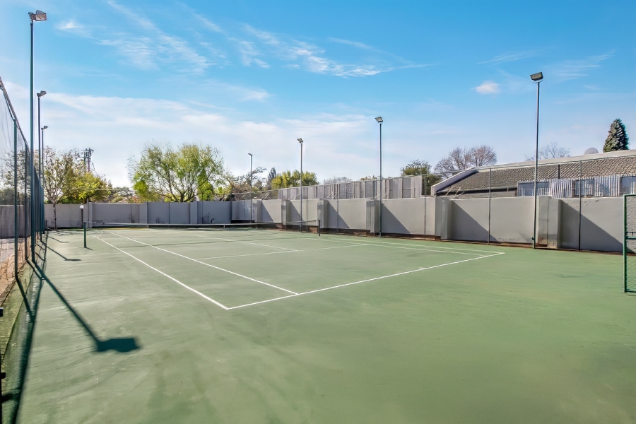 2 Bedroom Property for Sale in Sunninghill Gauteng