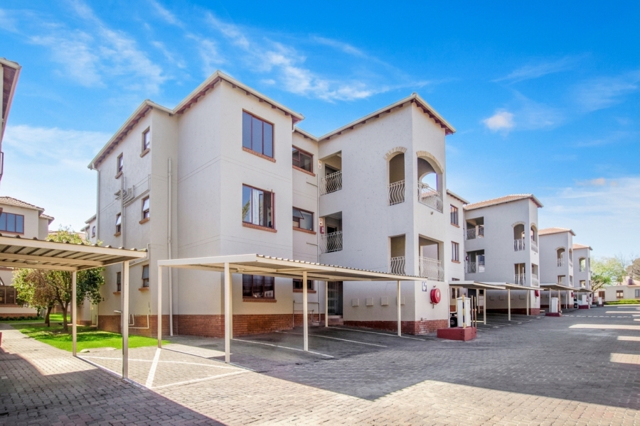 2 Bedroom Property for Sale in Sunninghill Gauteng