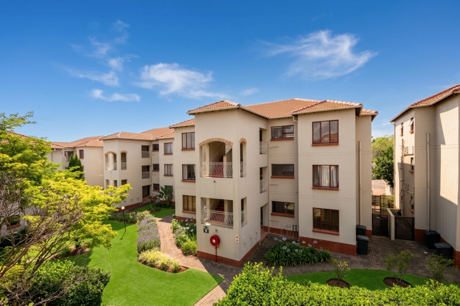 2 Bedroom Property for Sale in Sunninghill Gauteng