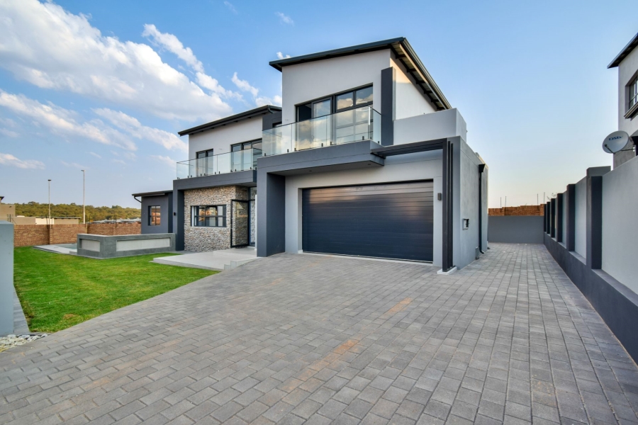 4 Bedroom Property for Sale in Fountainbrook Estate Gauteng