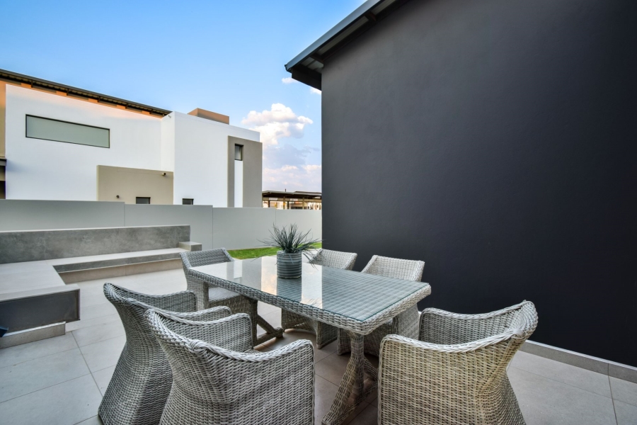 4 Bedroom Property for Sale in Fountainbrook Estate Gauteng