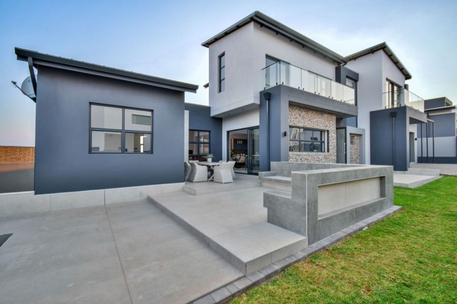 4 Bedroom Property for Sale in Fountainbrook Estate Gauteng