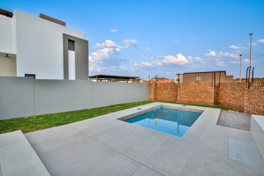 4 Bedroom Property for Sale in Fountainbrook Estate Gauteng