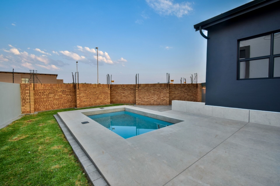 4 Bedroom Property for Sale in Fountainbrook Estate Gauteng