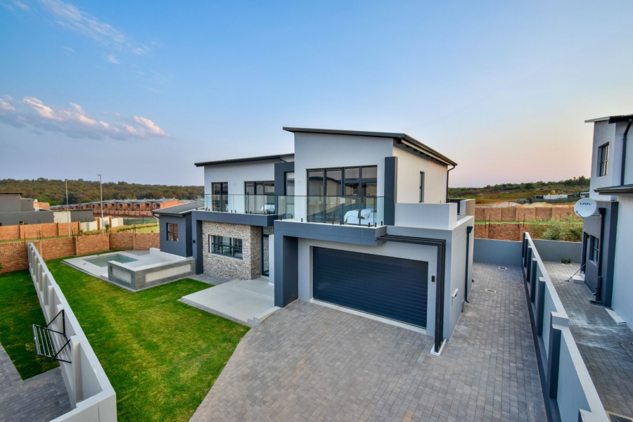 4 Bedroom Property for Sale in Fountainbrook Estate Gauteng