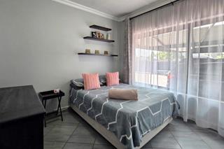 5 Bedroom Property for Sale in Raceview Gauteng