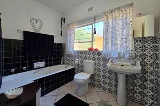 3 Bedroom Property for Sale in Brackenhurst Gauteng