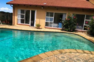 3 Bedroom Property for Sale in Brackenhurst Gauteng