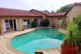 3 Bedroom Property for Sale in Brackenhurst Gauteng