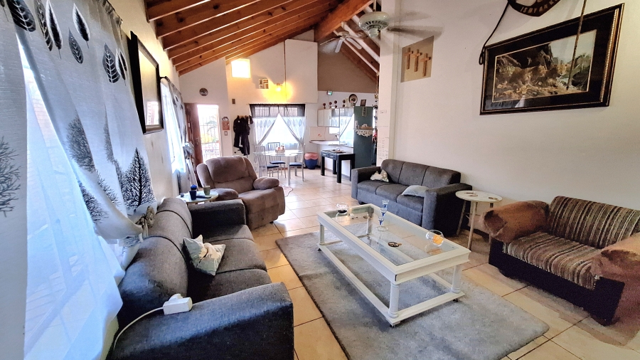 2 Bedroom Property for Sale in Mountain View Gauteng