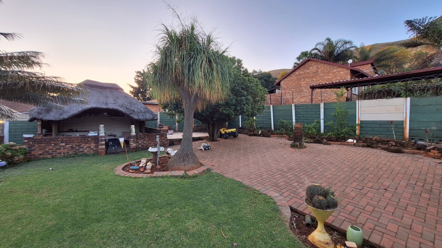 2 Bedroom Property for Sale in Mountain View Gauteng