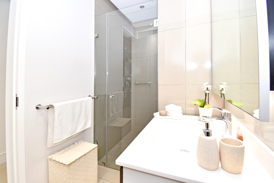 1 Bedroom Property for Sale in Sandown Gauteng