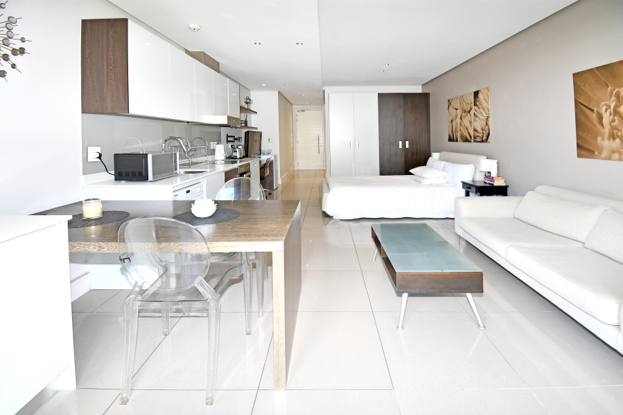 1 Bedroom Property for Sale in Sandown Gauteng