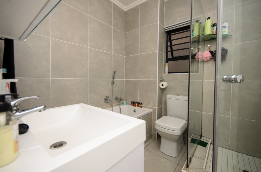 2 Bedroom Property for Sale in Fourways Gauteng