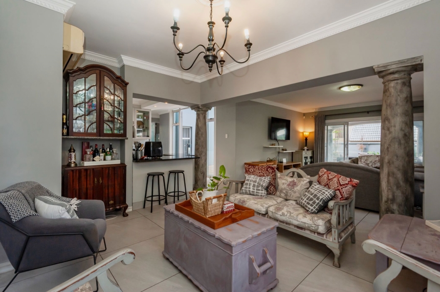 4 Bedroom Property for Sale in Kensington Gauteng