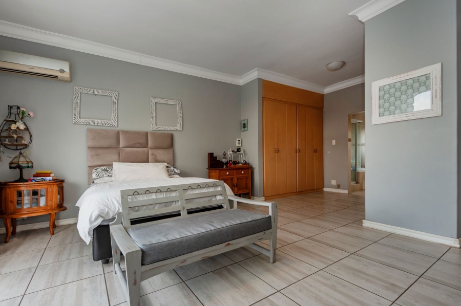 4 Bedroom Property for Sale in Kensington Gauteng