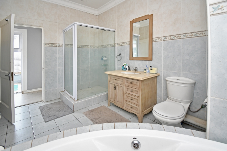 4 Bedroom Property for Sale in Kensington Gauteng
