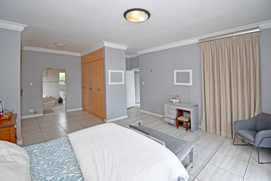 4 Bedroom Property for Sale in Kensington Gauteng