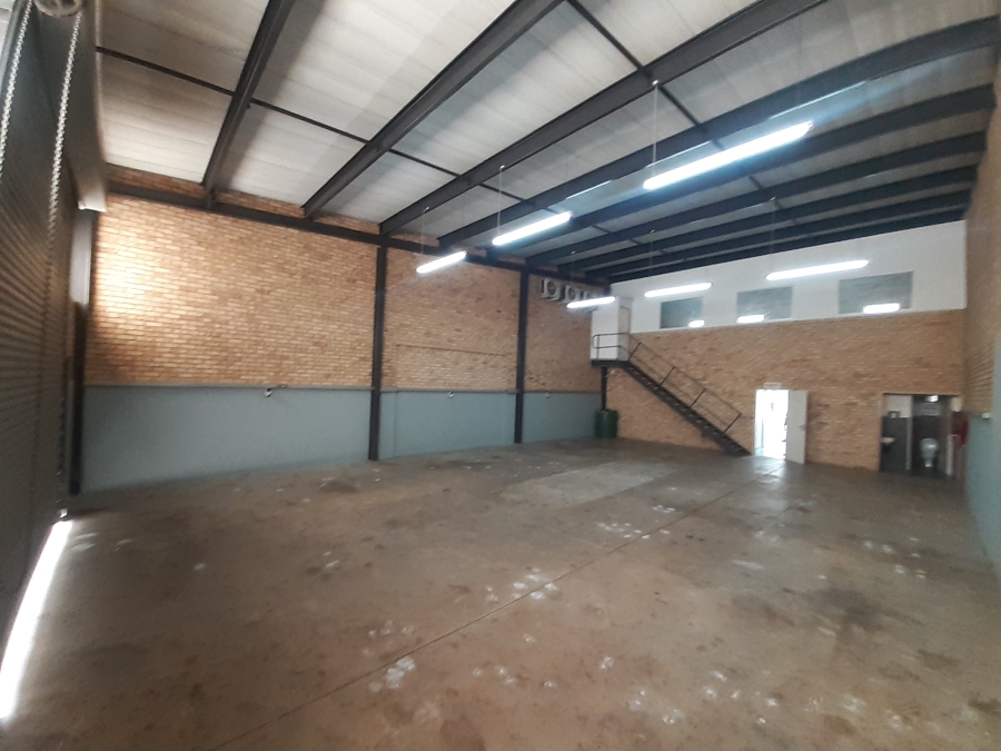 To Let Commercial Property for Rent in Chamdor Gauteng