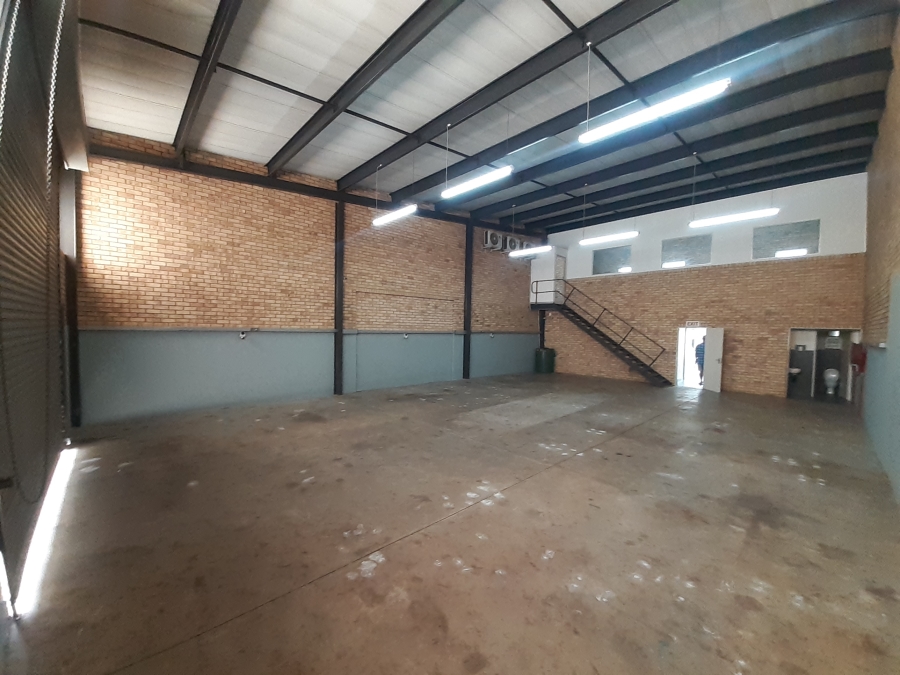 To Let Commercial Property for Rent in Chamdor Gauteng