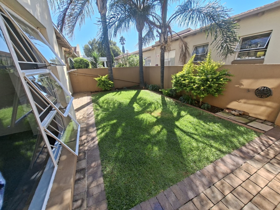 To Let 2 Bedroom Property for Rent in Meyersdal Gauteng