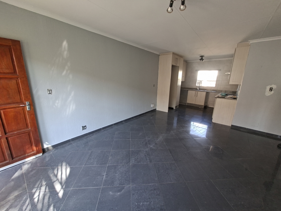 To Let 2 Bedroom Property for Rent in Meyersdal Gauteng