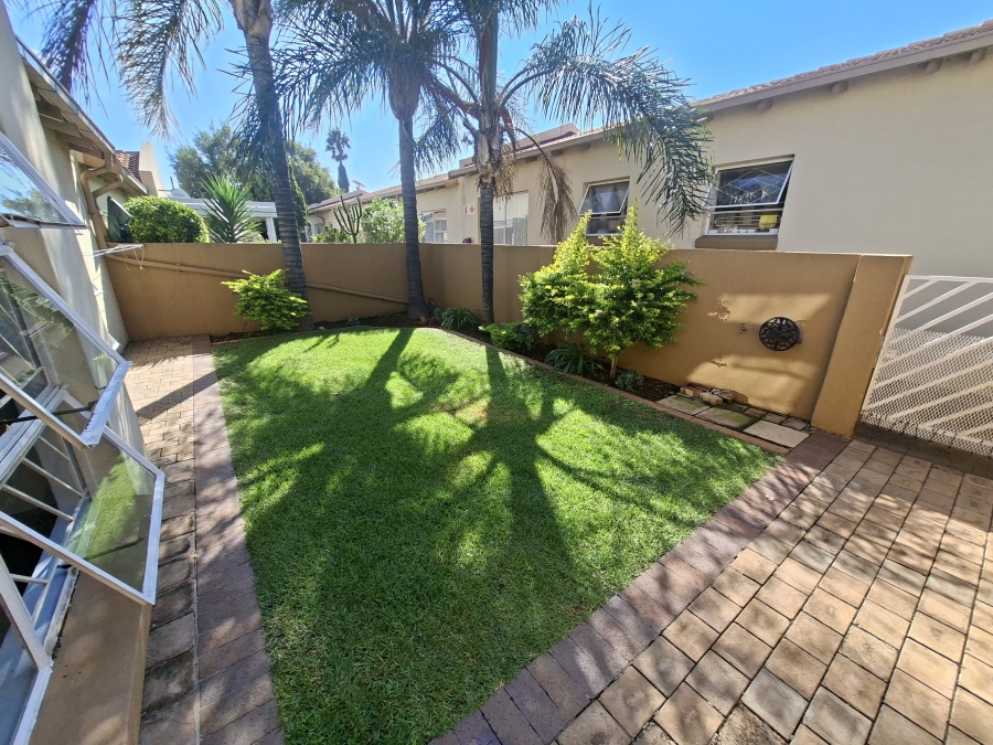 To Let 2 Bedroom Property for Rent in Meyersdal Gauteng