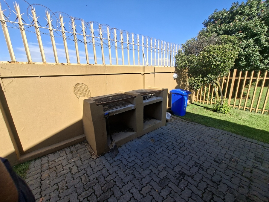 To Let 2 Bedroom Property for Rent in Meyersdal Gauteng