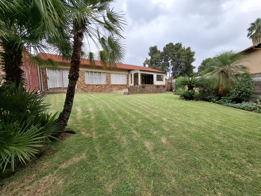 3 Bedroom Property for Sale in The Reeds Gauteng